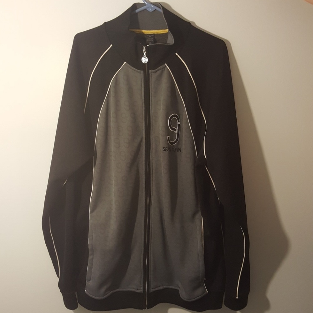 Zip up